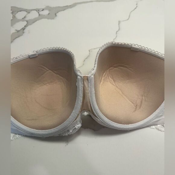 Victoria’s Secret strapless Bra 36DD - Picture 8 of 8